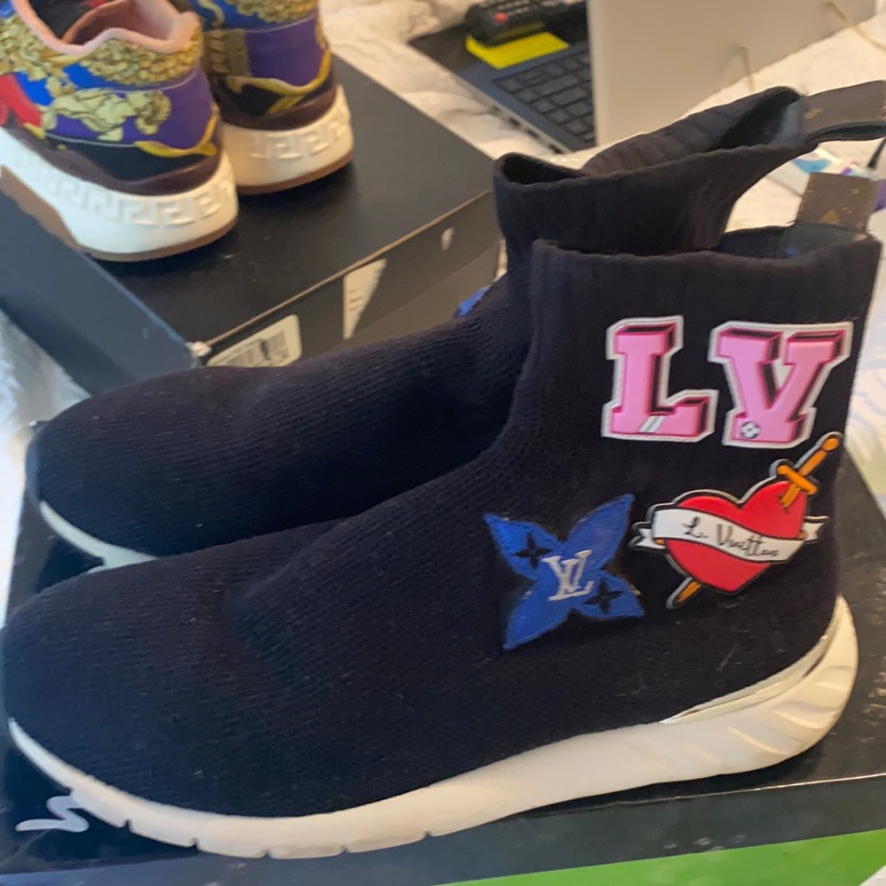LOUIS VUITTON
Stretch Fabric LV Black Heart Sock